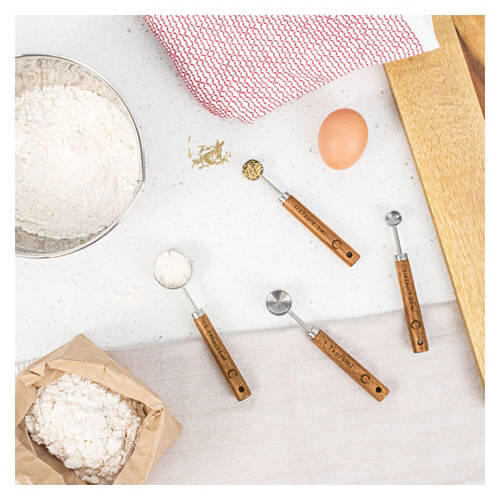 Italian Kitchen Gadget - Measuring Spoons