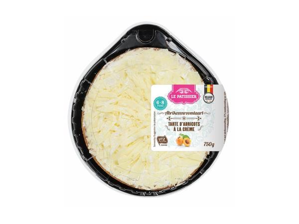 Aprikosensahnetorte