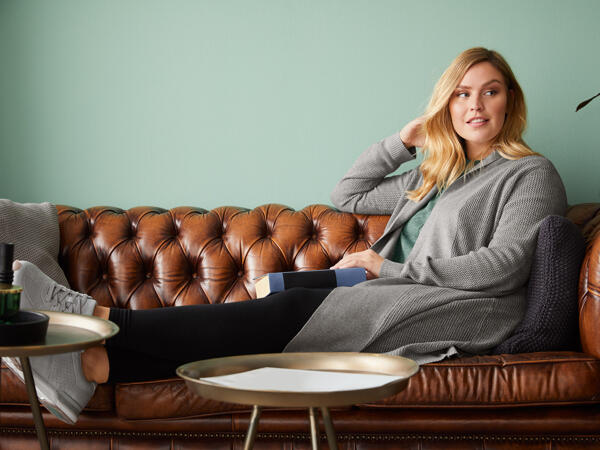 Ladies' Fine Knit Cardigan