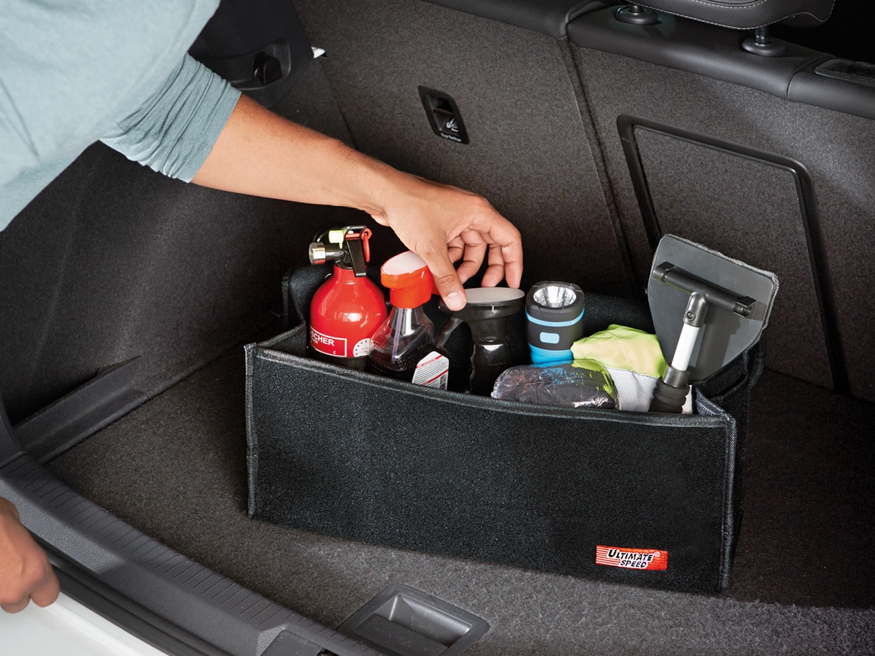 Ultimate Speed Car Boot Bag1