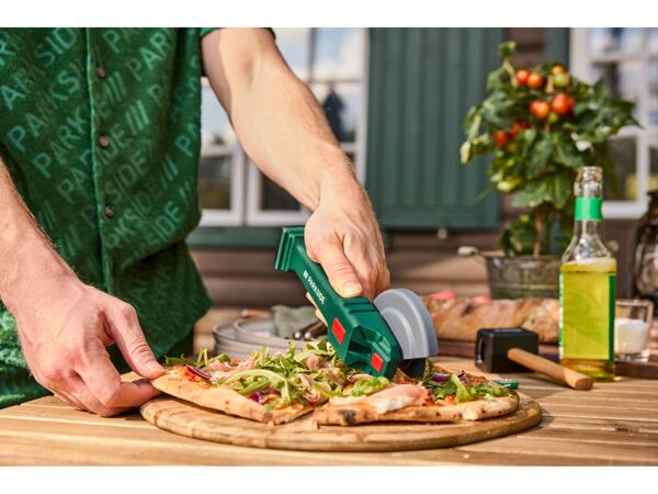 Bottle Opener / Pizza Cutter