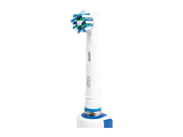 Oral-B Pro 570 Cross Action Electric Toothbrush