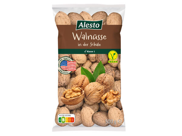 Walnüsse mit Schale