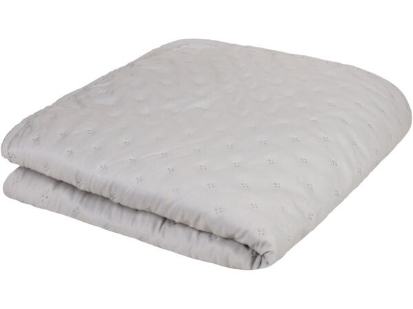 Double bedspread