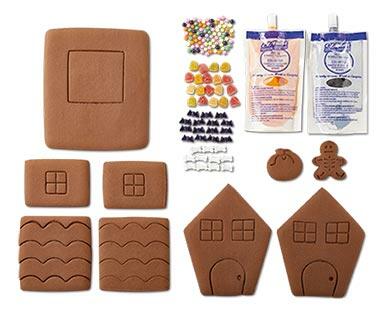Benton's 
 Chocolate Haunted House Cookie Kit