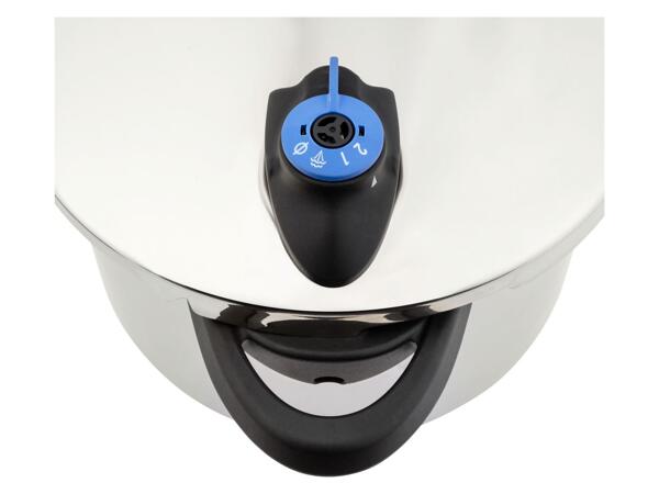 Pressure cooker