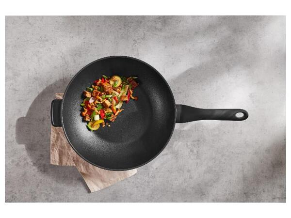 Pánev wok z hliníkové litiny, Ø 32 cm