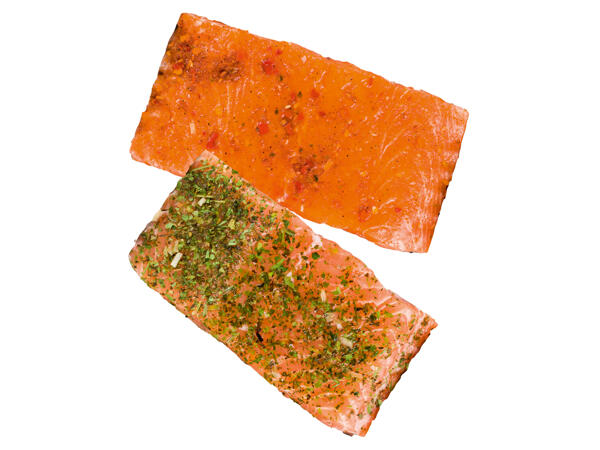 Frisches Lachsforellen-Filet