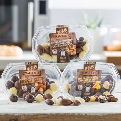 Chocoladenoten of chocoladefruitmix