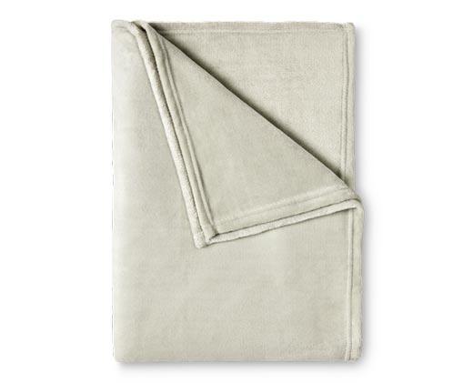 Huntington Home 
 Twin or Full Royal Plush Blanket