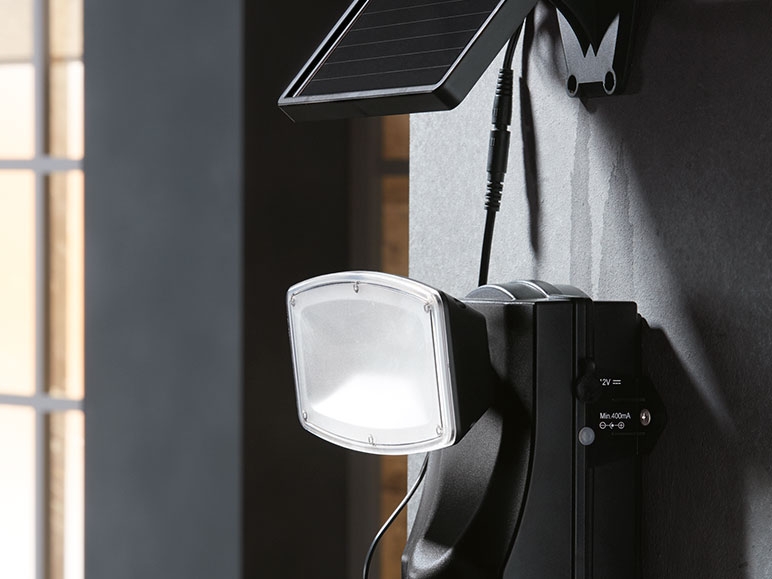 LIVARNO LUX LED Solar Spotlight