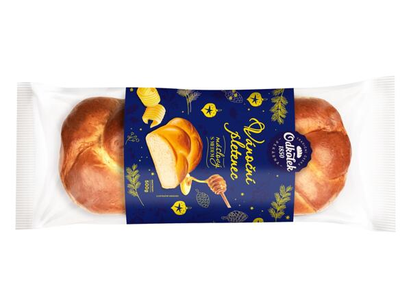 VÁNOČNÍ PLETENEC S MÁSLEM A MEDEM