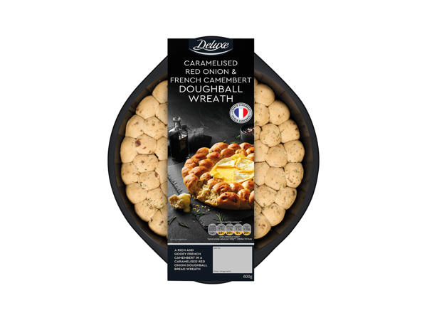 Deluxe Caramelised Red Onion & French Camembert Doughball Wreath