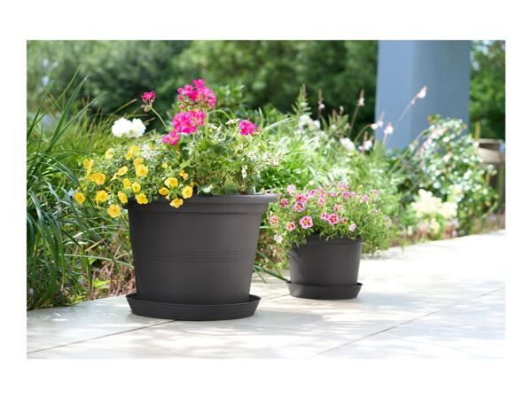 Parkside Planter with Saucer - 2 Piece Set