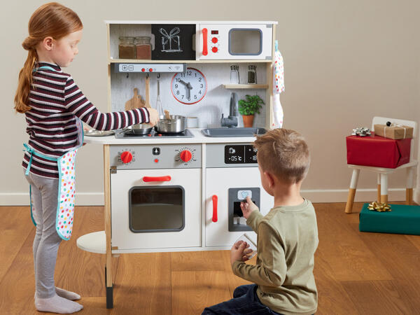 Play Kitchen