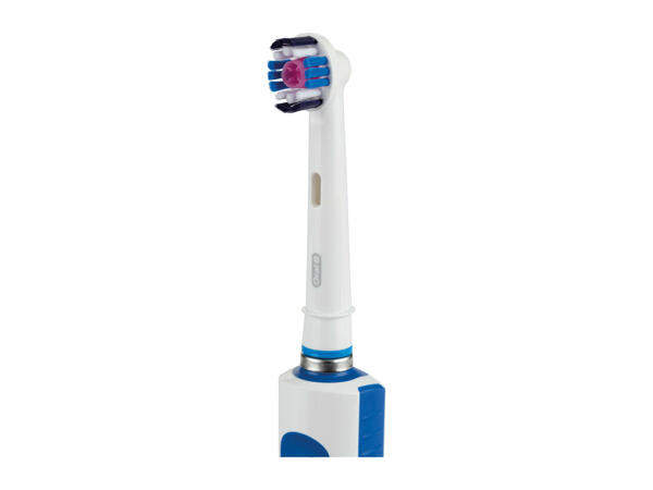 Oral-B Pro 570 Electric Toothbrush