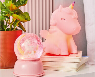 Sleepy Friend Night Light