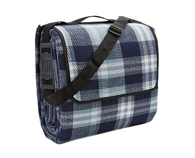 Family Picnic Rug