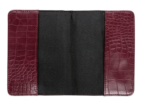 Top Move Faux Leather Travel Set