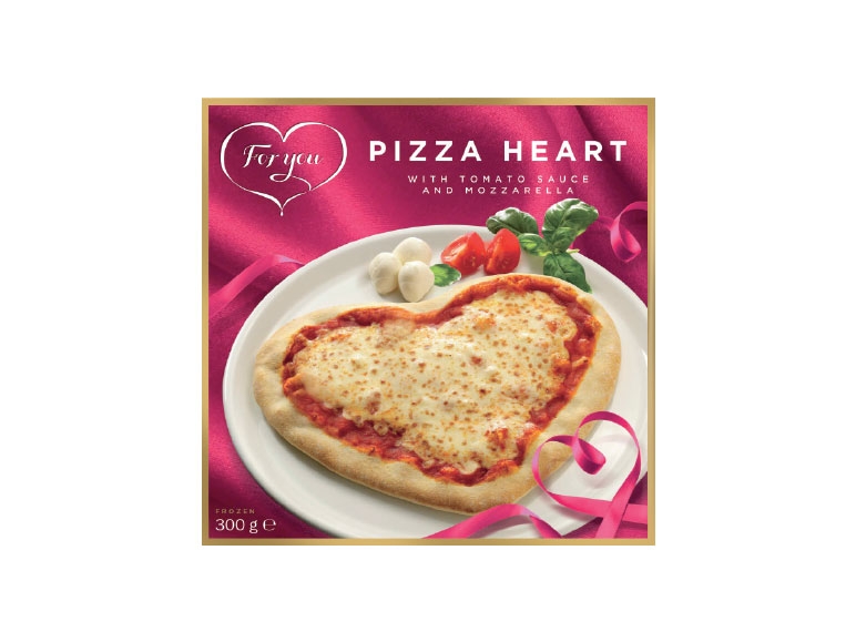 Pizza in Herzform