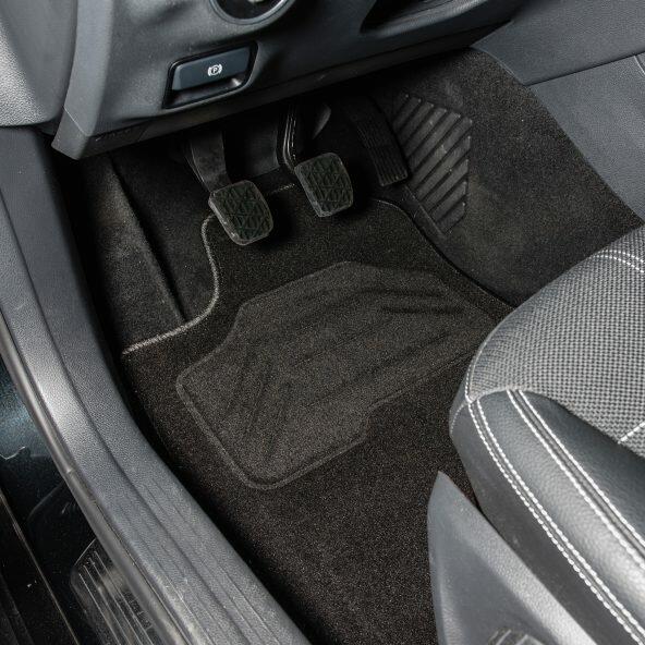 CAR XTRAS(R) 				Universele automattenset