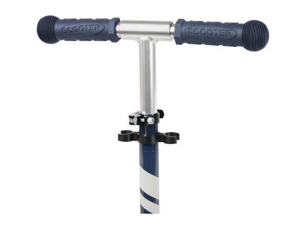Playtive Scooter