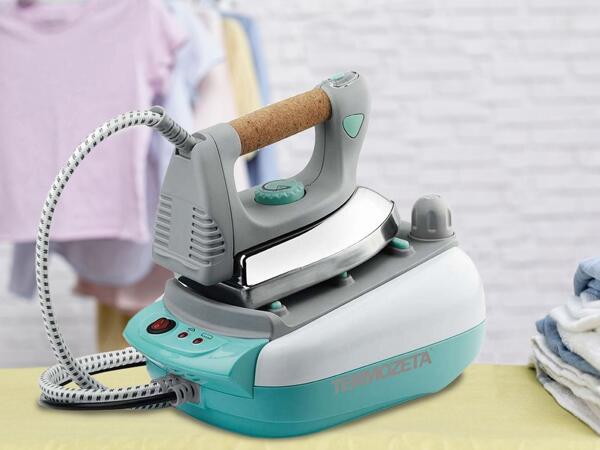 Ironing station