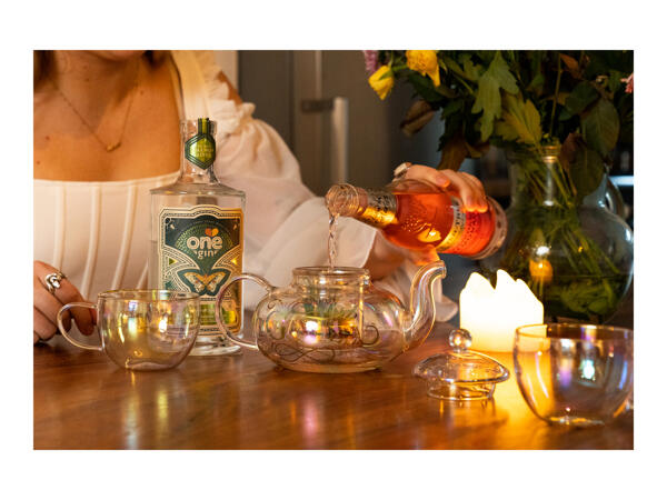 Root7 Gin Teapot & Tea Cups Gift Set