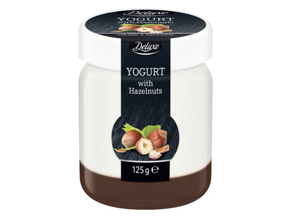 Yoghurt med hasselnötskräm