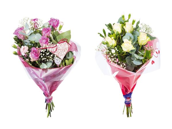 Bouquet de roses et d'œillets