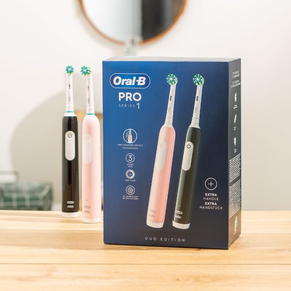ORAL-B(R) 				Brosse à dents électrique