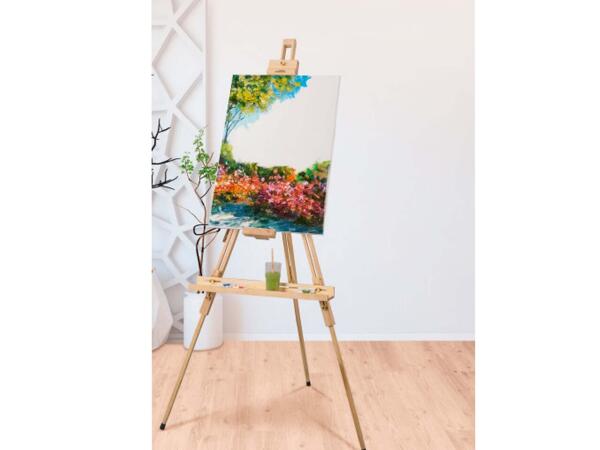 Easel