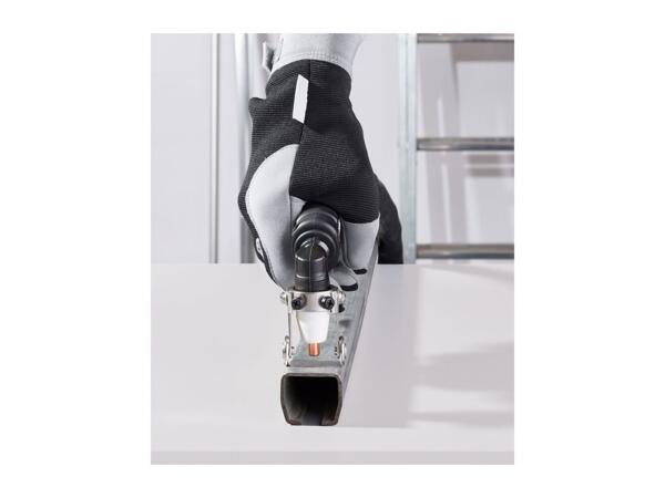 Plasma Cutter with Integrated Compressor