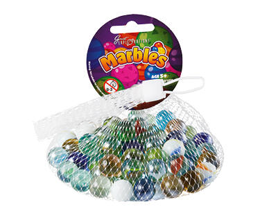 Assorted Retro Items