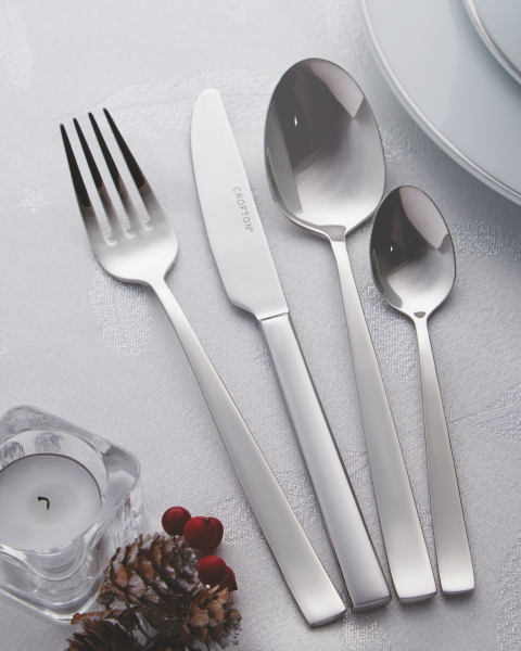 24 Piece Vectra Design Cutlery Set