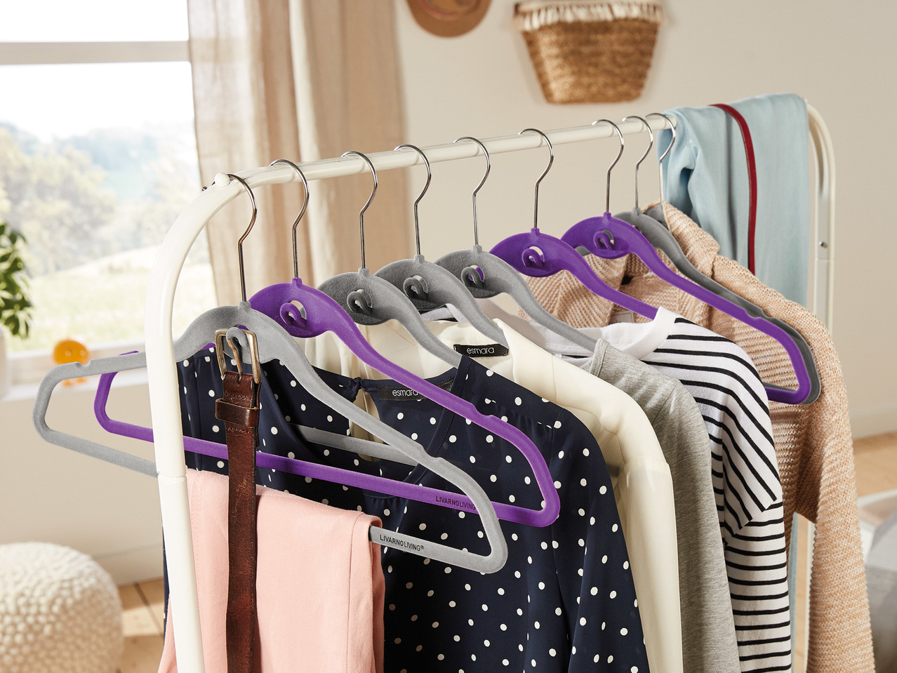 Livarno Living Clothes Hangers1