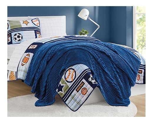 Huntington Home Twin or Full Fall Plush Blanket