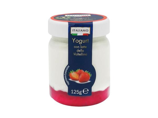Yogurt with Extra Strawberry Jam from Campania