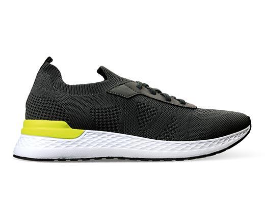 Crane
Men's or Ladies' Cross Trainers
