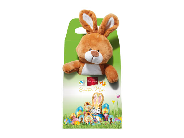 Favorina Toy with Chocolate