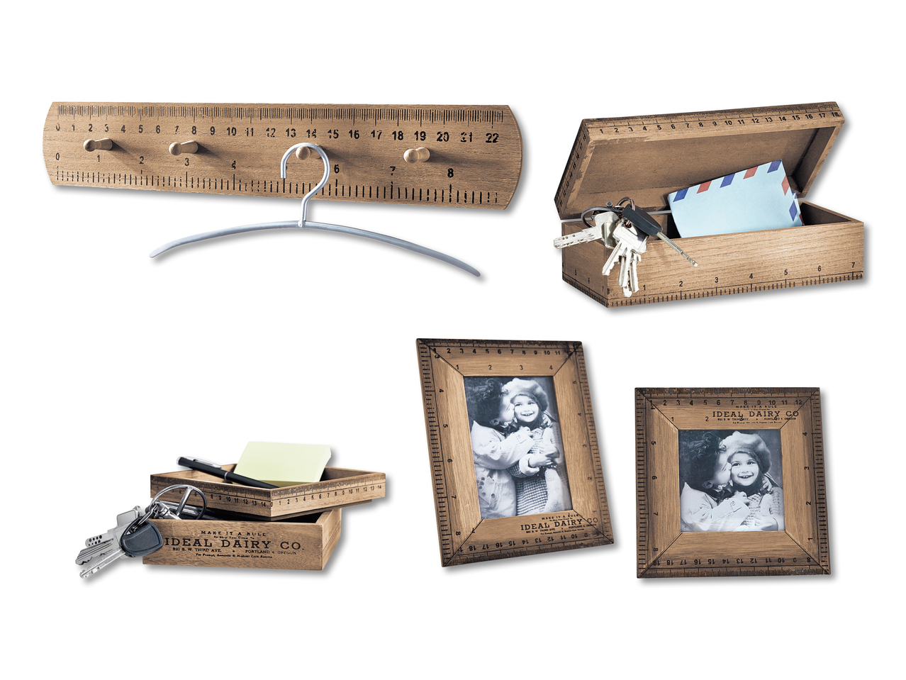 Boîte de rangement/ patères/ cadre photo