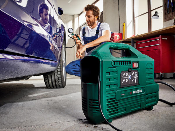 Air Pump with Piston Compressor