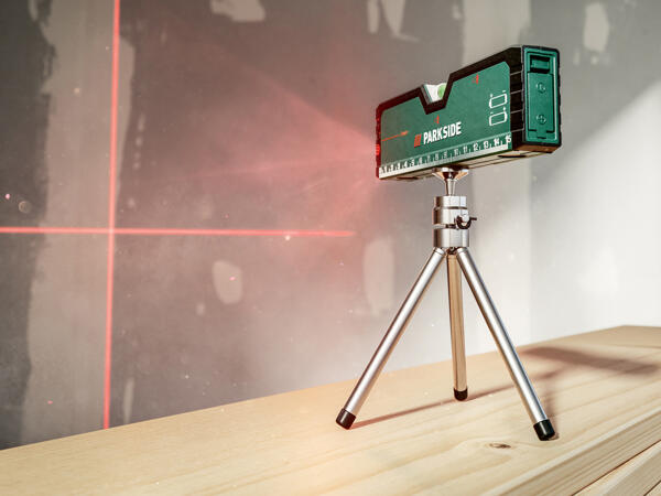 Laser Spirit Level with Tripod
