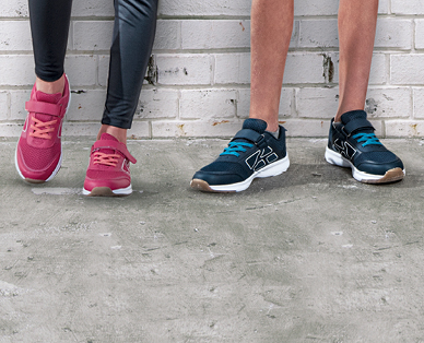 Chaussures de sport d'intérieur pour enfants
