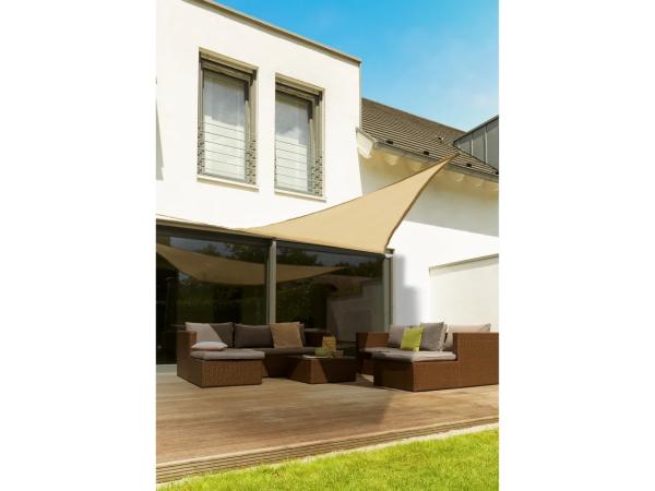 Sun shade sail