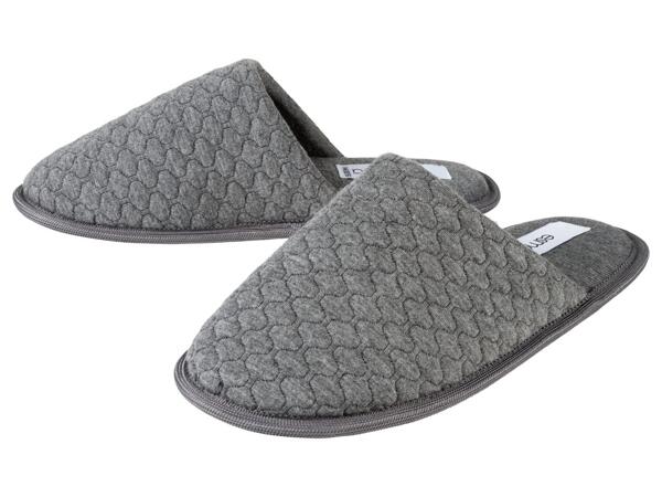 Ladies' slippers