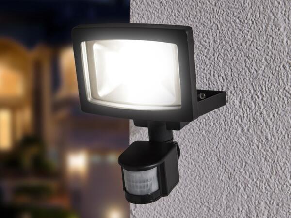LED Outdoor Floodlight 22W