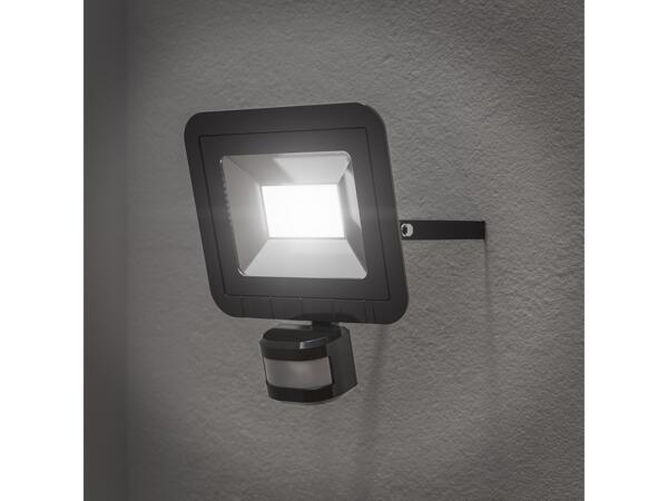 24W LED Outdoor Floodlight