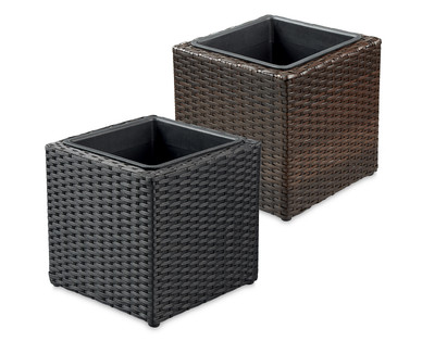 Rattan Effect Cubed Planter
