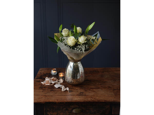 Deluxe Rose & Lily Bouquet Yellow